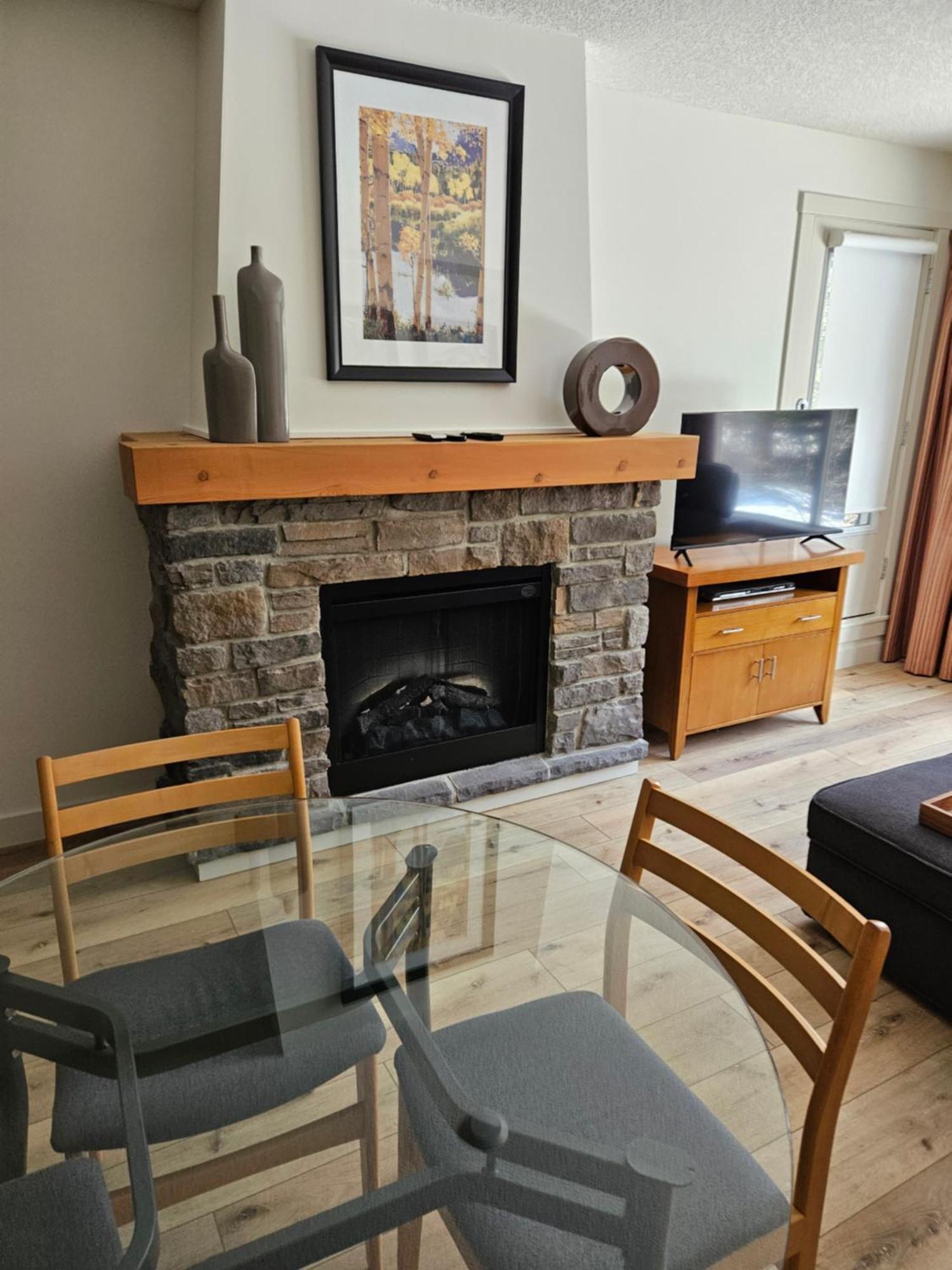 Rocky Mountain Getaway Apartment Canmore Exterior photo